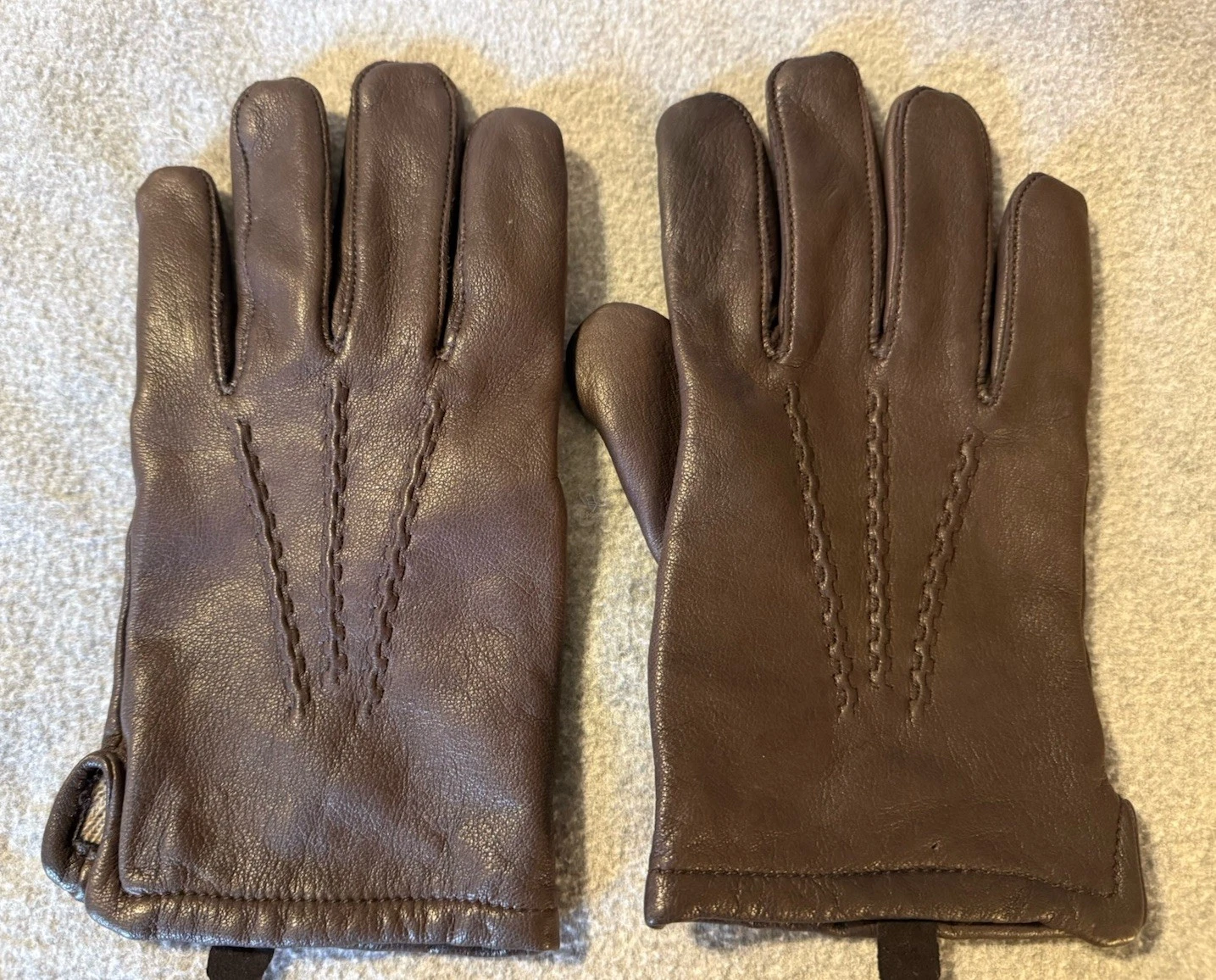 Orvis Men’s L Brown Leather Gloves Cashmere Lined Quiet Luxury Driving Classic
Opens in a new window