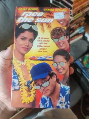 Race the Sun (VHS, 1996, Closed Captioned)
