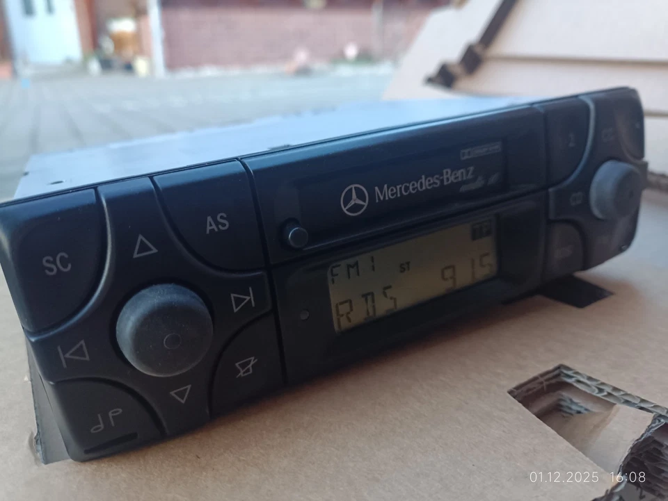 Mercedes Becker Audio 10 Kassetten Radio BE3200 mit CODE - Bild 2 von 4