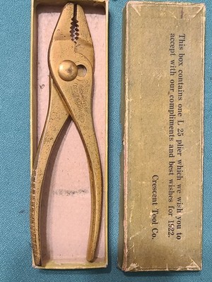 1922 Crescent Tool Co. Compliments Giveaway L 25 Plieers MIB