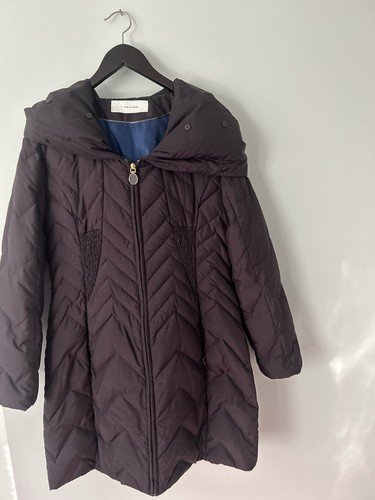 Tahari Women’s Purple Long Hooded Quilted Down Puffer Jacket Size M - Picture 7 of 15