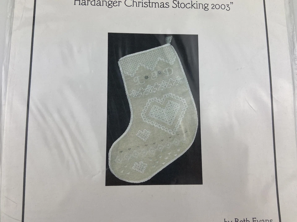 Medias de Navidad Hardanger diseño corazones puros 2003 patrón muestra Beth evans Foto 2 de 3