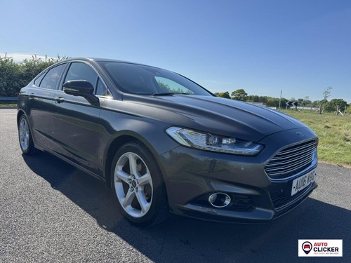 2016 Ford Mondeo 2.0 TDCi Titanium Hatchback 5dr Diesel Manual Euro 6 (s/s) (150 - Picture 3 of 20
