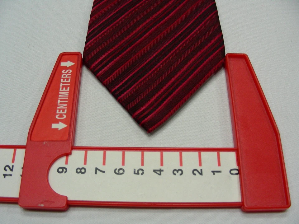 CONCEPTS BY CLAIBORNE - RAYAS ROJAS Y NEGRAS - ¡CORBATA 100% SEDA! Foto 3 de 4