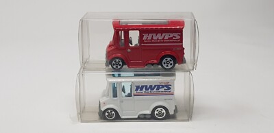 Hot Wheels 2010 FE Bread Box HWPS Postal Van Truck x 2 (Red & White) Mint, Loose