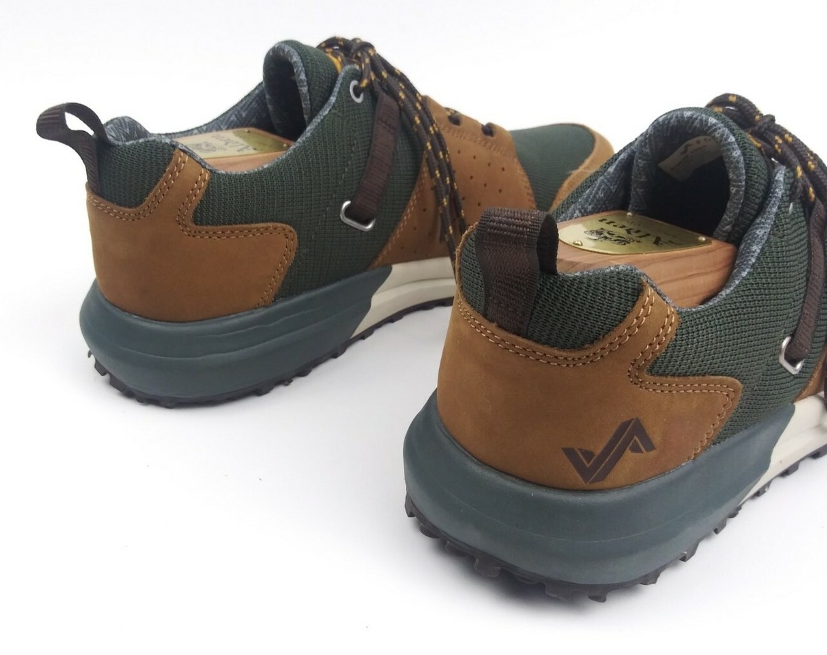 Forsake Range Vent Hiking Shoes Tan Cypress 8 Forsake Range Low waterproof leather hiking trail shoes mens  main image 3