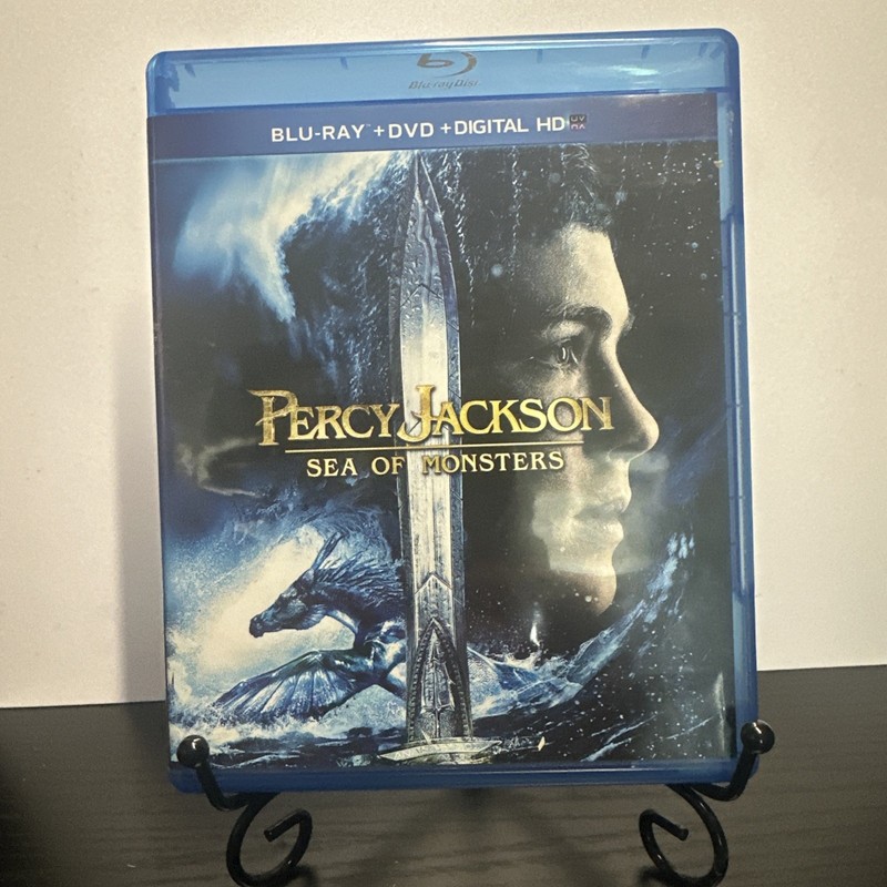Percy Jackson: Sea of Monsters (Blu-ray/DVD, 2013, 2-Disc Set)