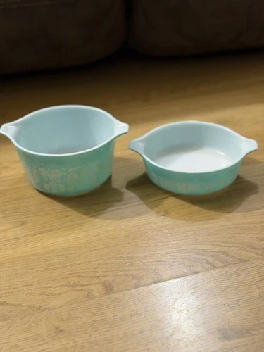 Vintage Pyrex Turquoise Amish Casserole Dish Bowls  [473] 1 Quart & [471] 1 Pint
