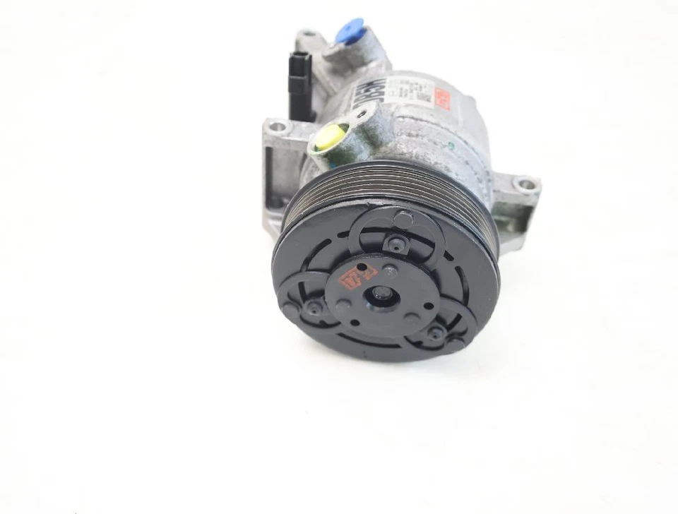 Compresor aire acondicionado mazda 2 dl db5h61450 valeo 1.5 66 kw 90 cv gasolina 09-2018 Foto 3 de 4