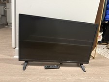Insignia Smart TV Black with Remote Control N...