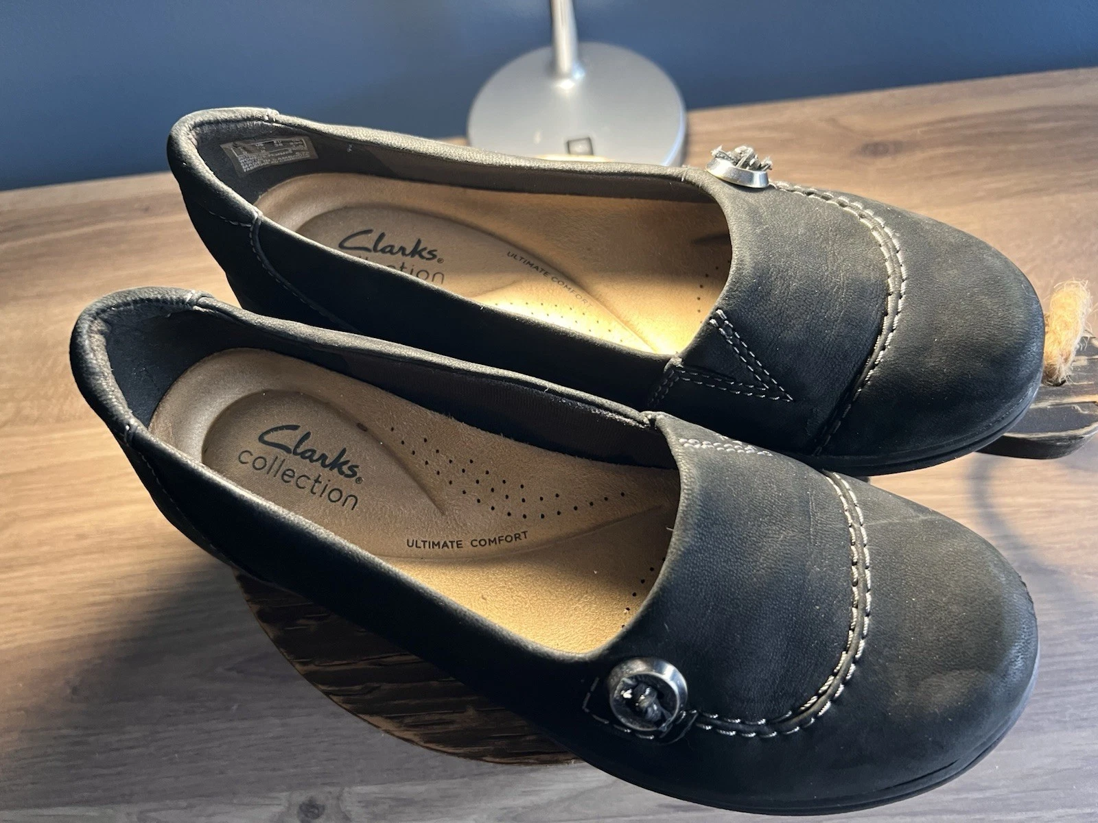 Scarpe basse Clarks CARLEIGH LULIN taglia 7 1 2 nere in pelle nabuk