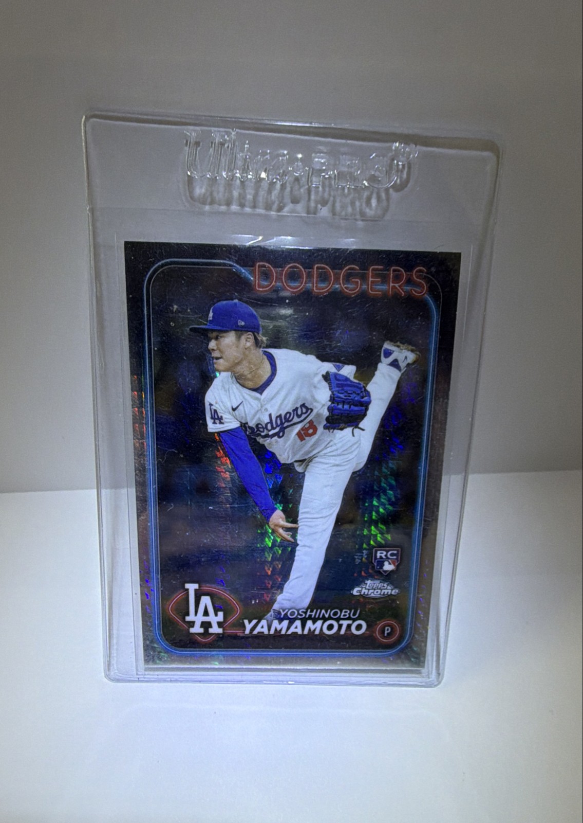 2024 Topps Chrome - Yoshinobu Yamamoto #18 Prism Refractor (RC)