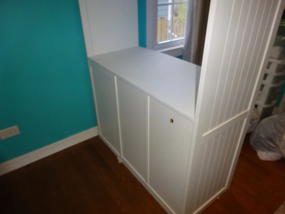 Modern Wood Bunk/Loft bed with drawers, desk and shelving & instructions - Image 4 of 4