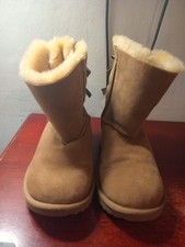 Ugg Bailey Bow ii Winter Boots Size 4