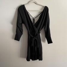 Francesca’s Mi Ami Wmn L Black Knit Faux Wrap Long Sleeve V Neck/Back Dress NWT