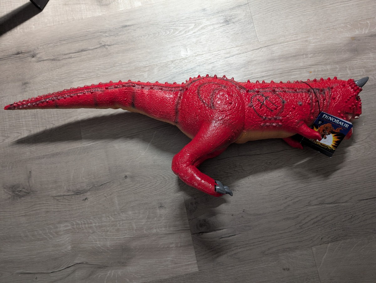 Carnotaurus Jurassic World Disney Dinosaur Carnotaurus Toy NWT