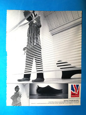 CLIPPING RITAGLIO DI GIORNALE PUBBLICITA' SCARPE CLARKS DA COLLEZIONE - (179)