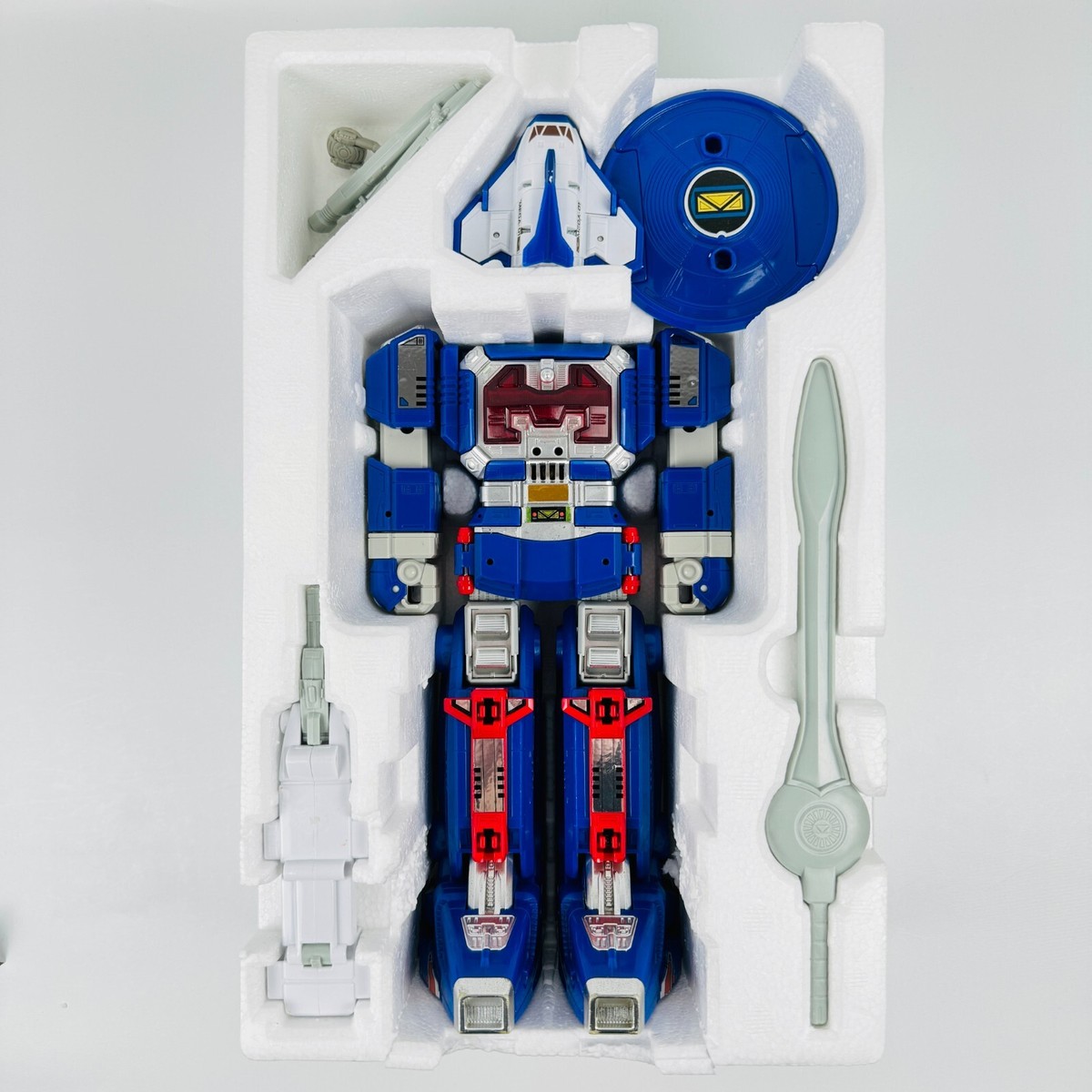 Power Rangers in Space Astro Megazord DX Galaxy Mega Bandai
