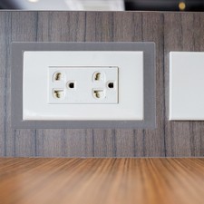 4Pcs Wall Socket Surround Socket Finger Acrylic Plate Attachment
