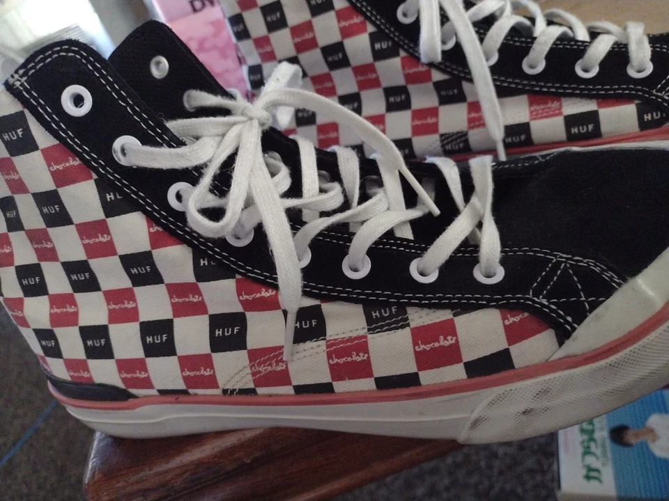 ZAPATO DE SKATE PARA HOMBRE 9 HUF HI TOP NEGRO Blanco Rojo A Cuadros Foto 2 de 4