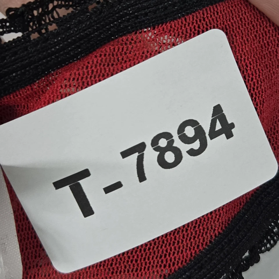 Frederick's Of Hollywood Women Panties Medium Black Thong Red Floral Lace NWT - Image 2 of 4