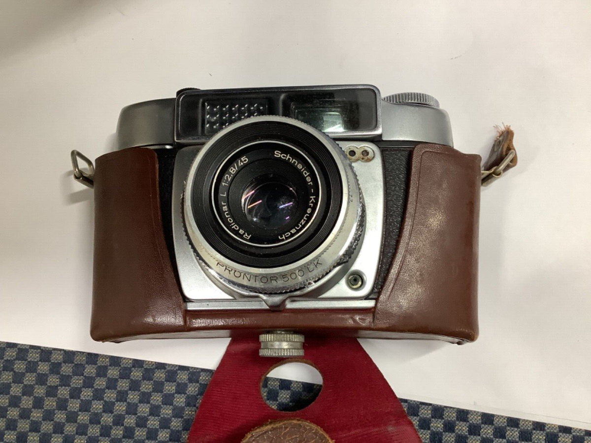 Adox Prontor 500 LK withRadionar L 2,8/45, with case Read | eBay