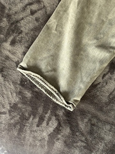 Levis Gray Jeans (I think they are 569) 38x32 USED - Picture 4 of 18