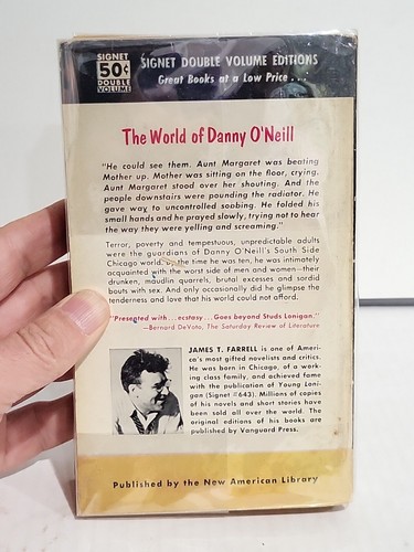 A World I Never Made James T. Farrell SIGNED 1952 Signet Double Volume Paperback - Foto 4 di 6