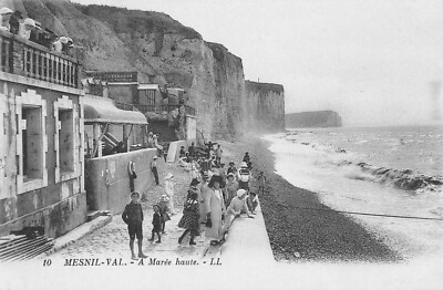 Old postcard 76 MESNIL VAL A TARE LOW