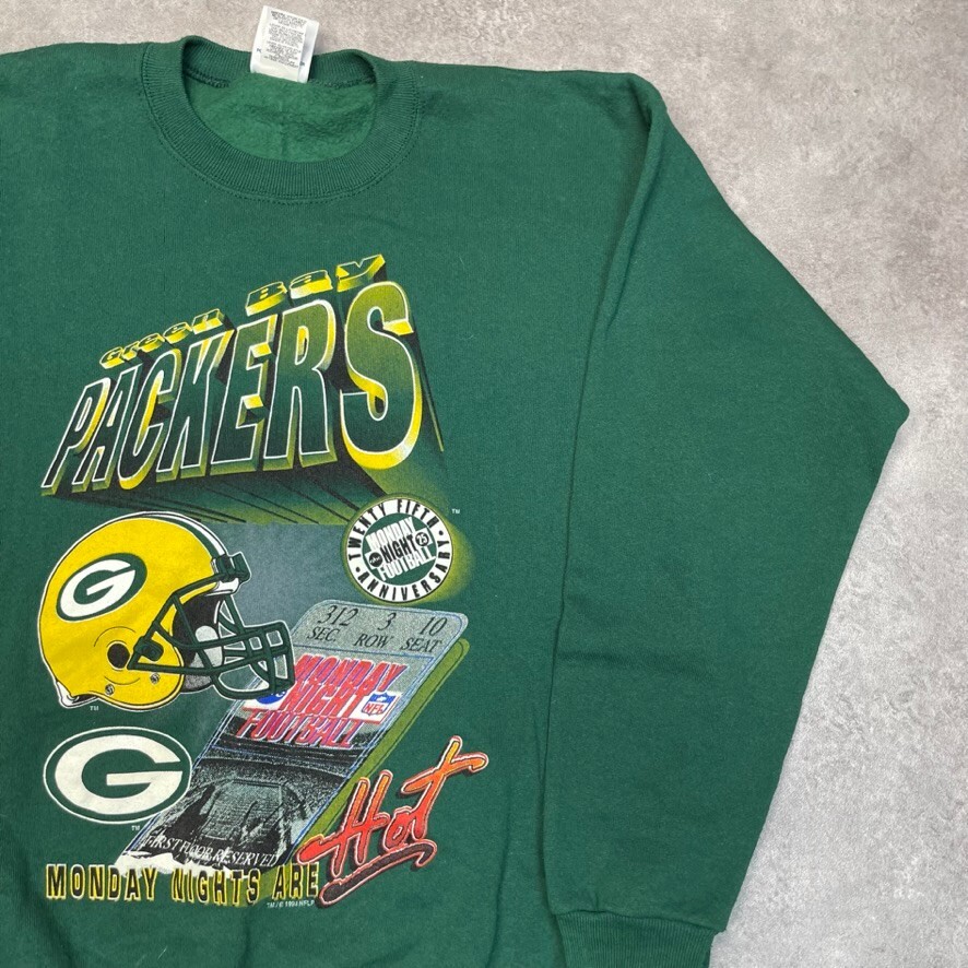 Green Bay Packers Sweatshirt Mens 90s Spellout NFL Jumper, Green, XL image 2