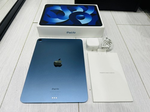 Apple iPad Air 5th Gen 10.9" 2022 M1 - 256GB WiFi - Blue - RRP £849! - Afbeelding 4 van 4