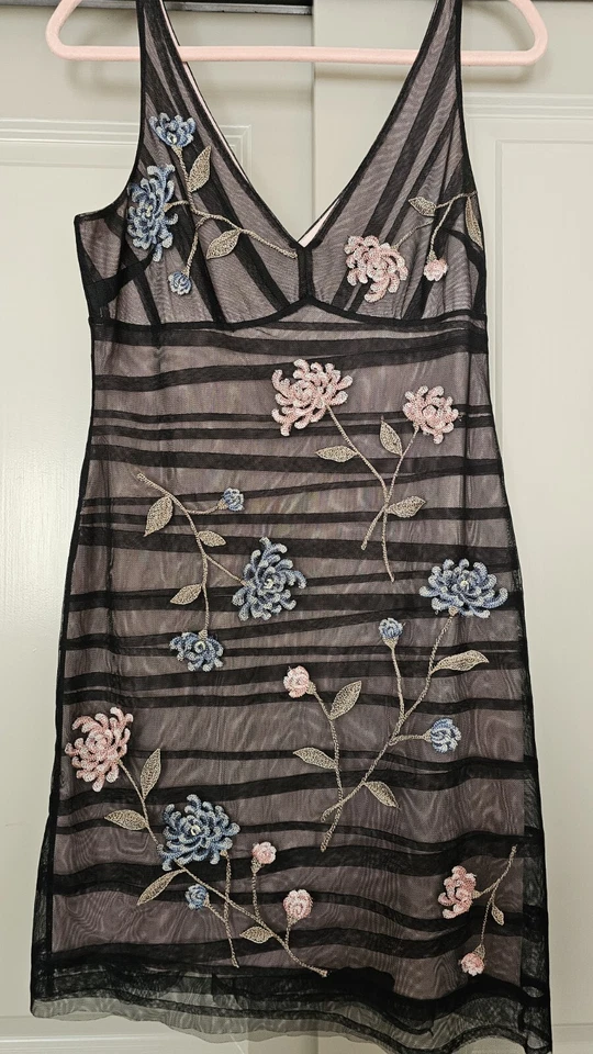 Vestido Max Mara Mini Floral Tul Foto 3 de 4