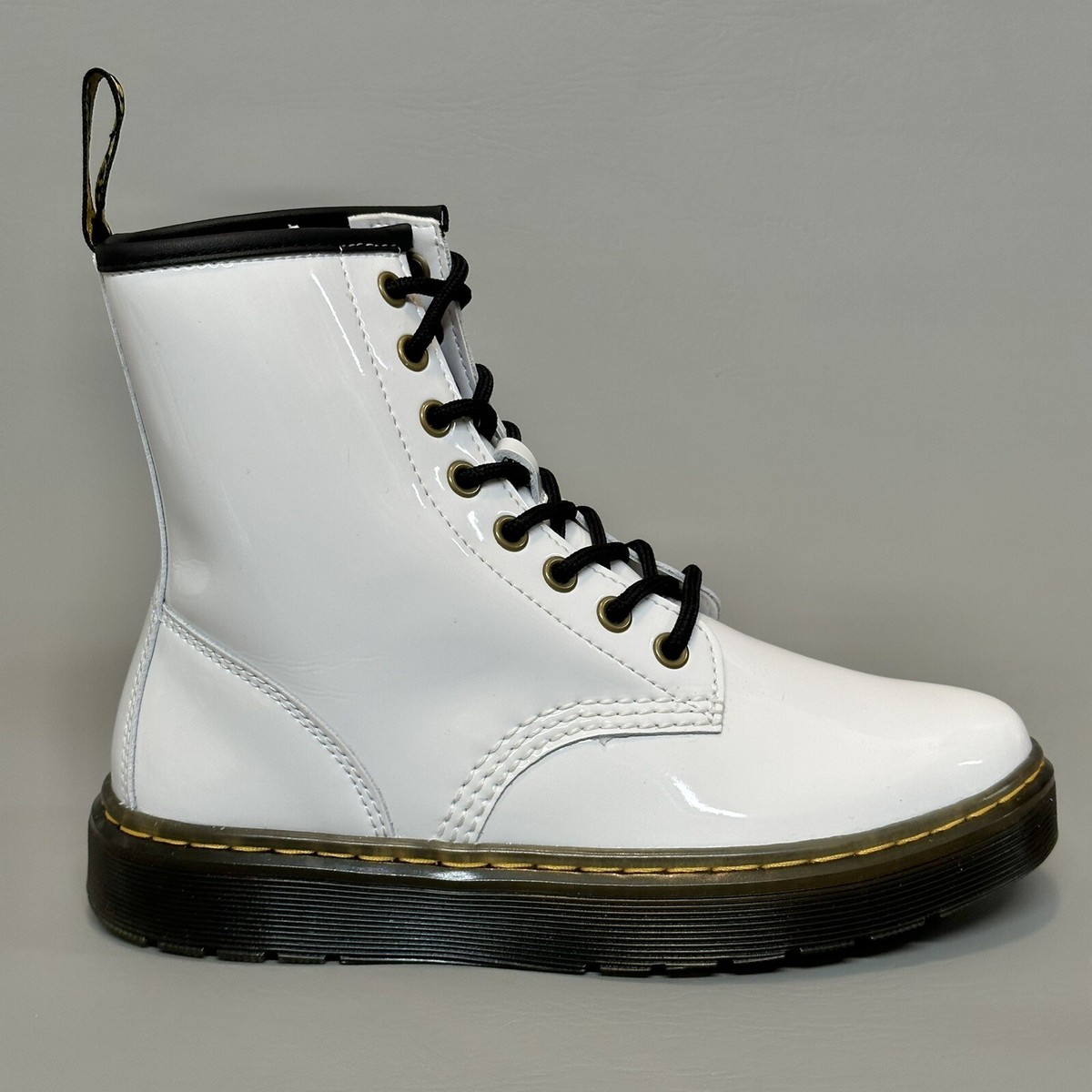 Dr. Martens Boots Air Wair Zavala White Leather Bouncing Soles Size USM 8 USL 9 Dr Martens Womens Zavala Boots Size US 8 White Airwair New  main image 2