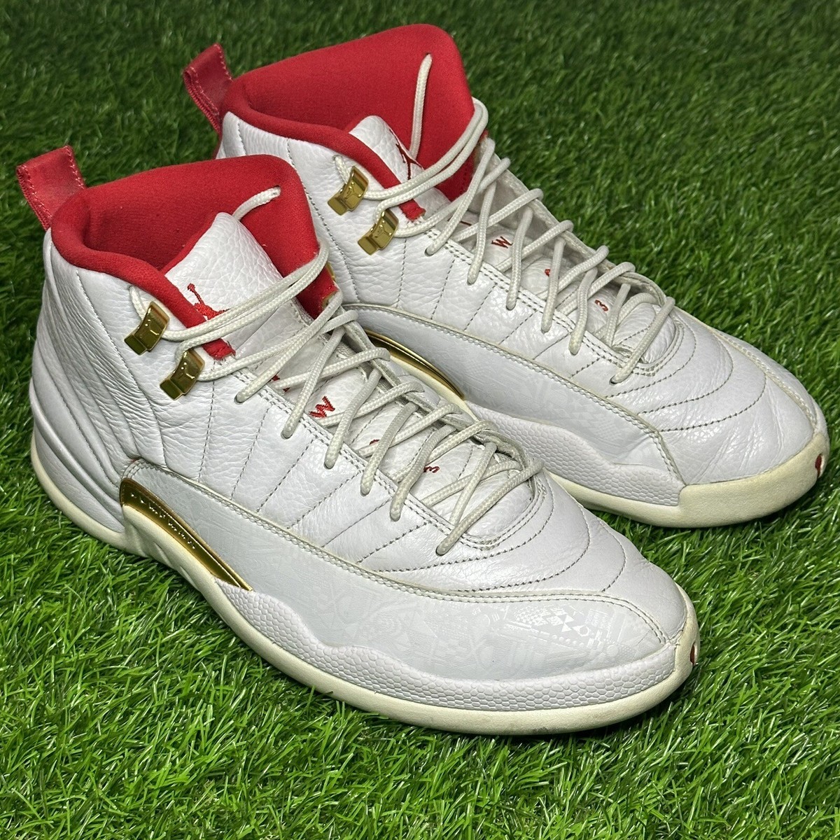Size 11 Men's Nike Air Jordan 12 Retro FIBA 2019 Shoes Size 11 Men's Nike Air Jordan 12 Retro FIBA 2019 Shoes