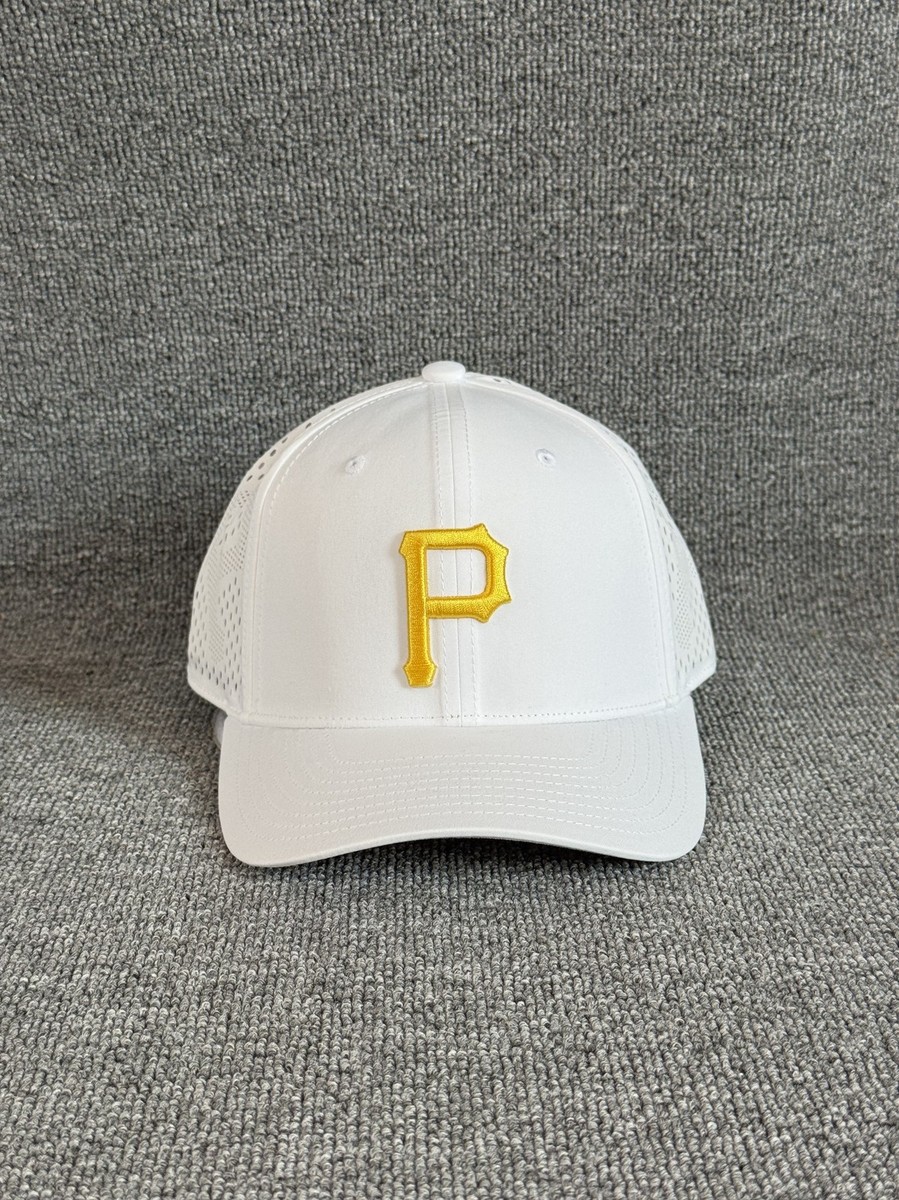Mitchell & Ness Pittsburgh Pirates Trucker Snapback White Hat MLB
