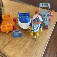 Eldon Billy Blastoff Vehicles Accessories 1968 Made in Japan not working