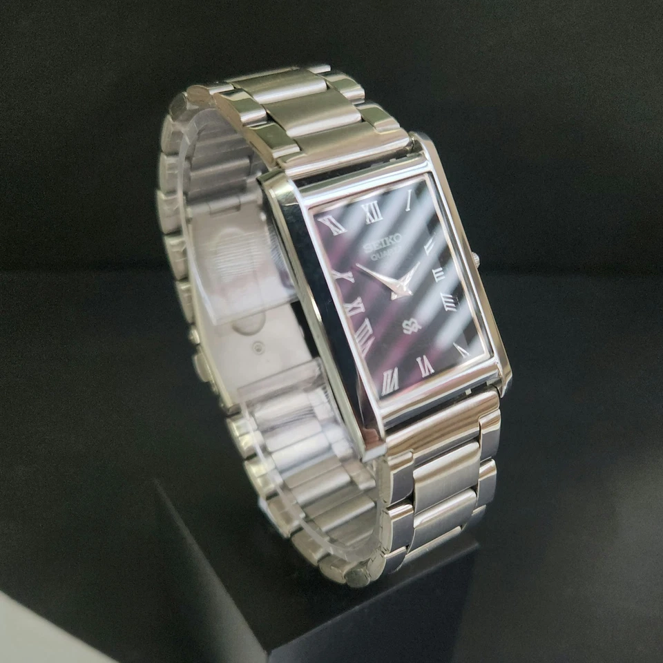 Vintage Seiko Slim Quartz Black Face Gentlemen's Wrist Watch - FREE SHIPPING - Image 4 of 4