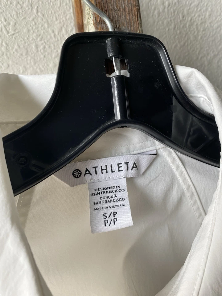 Camisa de manga larga Athleta blanca con costuras crujientes con botones S Excelente Foto 4 de 4