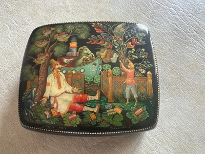 洋書 Russian Lacquered Miniatures Vintage Russian Lacquer