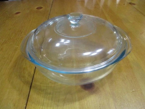 Vintage Pyrex 2 Qt. Covered Casserole Clear Baking Dish Model 024 With Knob/Lid