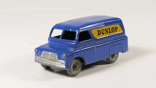 BEDFORD CA DUNLOP DELIVERY VAN 25 MATCHBOX MOKO LESNEY VINTAGE ENGLAND CNB