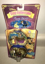 Disney BEAUTY AND THE BEAST  1995 Tiny Collection Locket Playset, MOC