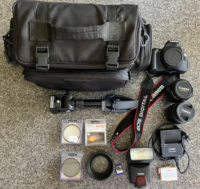 Canon EOS 600D+Canon 18-55mm+Canon 28-105mm+Blitz+Stativ+4 Filter+Zubehörpaket
