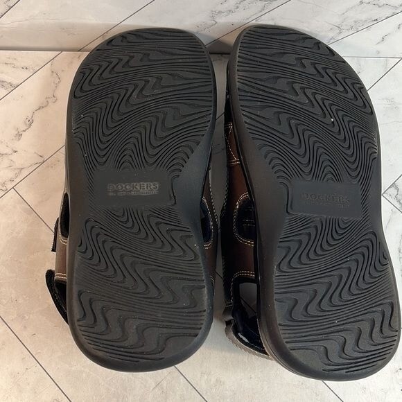 NWT Dockers Mens Briar Newpage Sporty Outdoor Sandal Shoe  display picture 1
