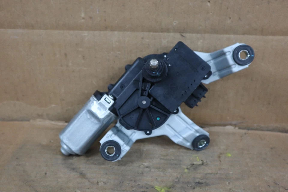 2010 2011 2012 2013 2014 2016 Cadillac SRX Rear Window Wiper Motor OEM 15949229 - Image 2 of 4