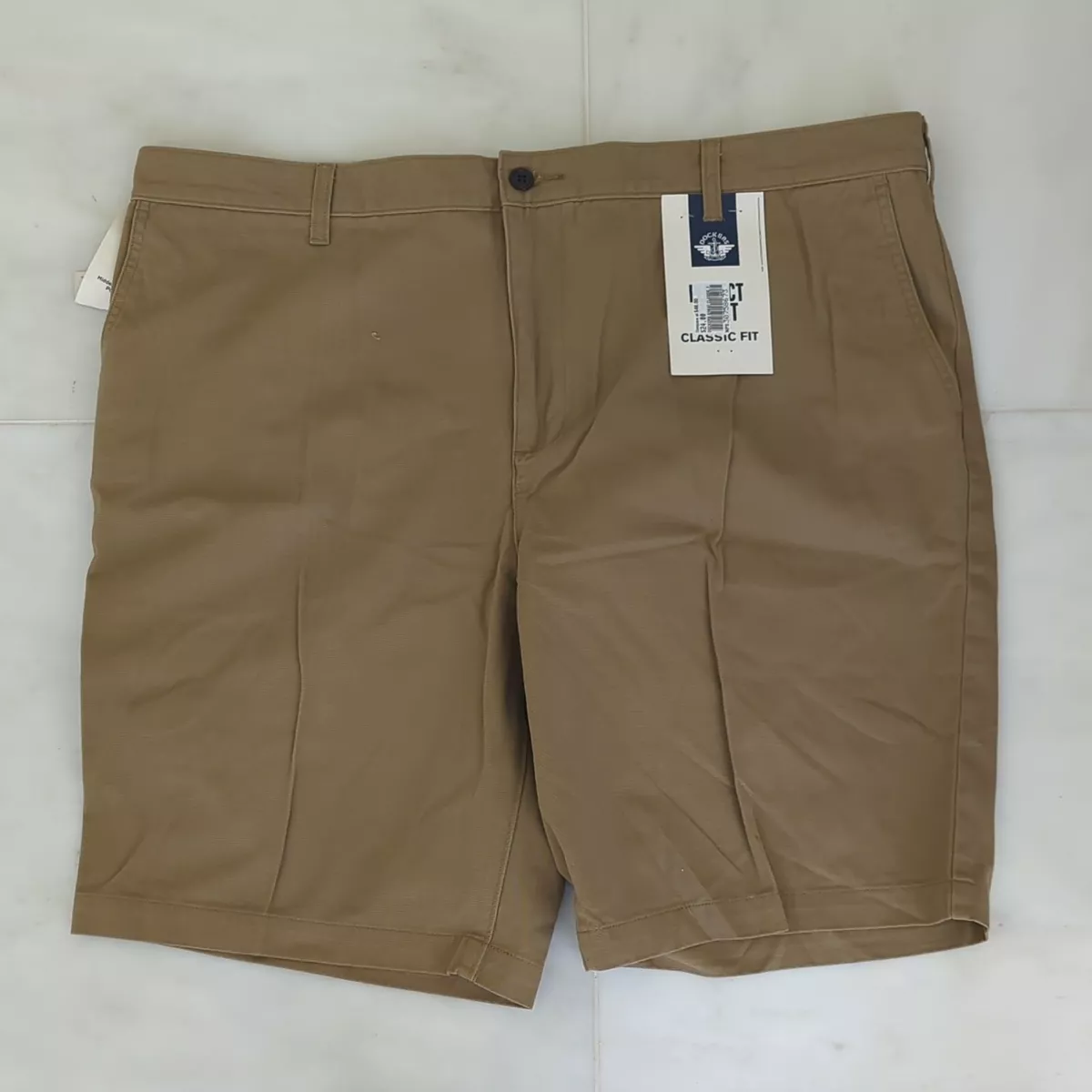 dockers shorts with smartphone pocket