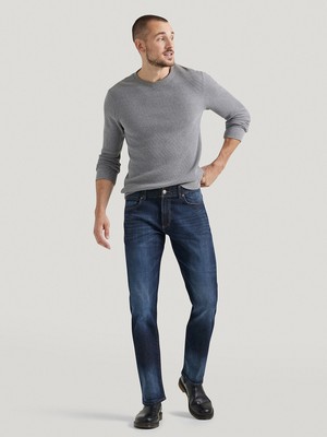 Lee Men's Extreme Motion Straight Fit Tapered Leg Jean- Trip