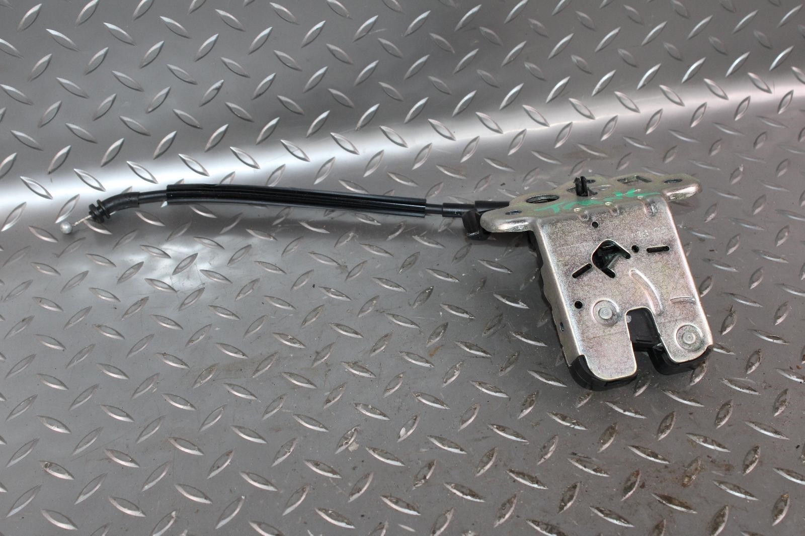 13-18 Flying Spur Electronic Rear Trunk Locking Hatch Latch OEM Factory OE WTY
