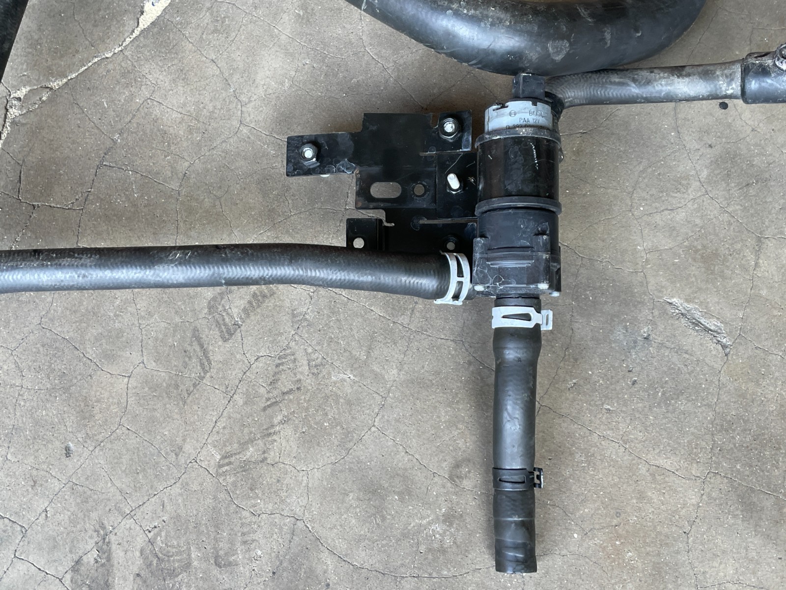 10 11 12 13 14 Lotus Evora Water Valve Heater Hose Tube Pipe 3.5L 1612 OEM