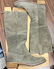 Sofft Women’s Suede Leather Samantha Boots, Taupe Size 11, New in brown box